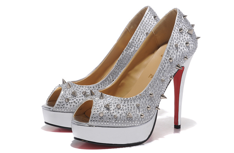 Escarpin Christian Louboutin en Soldes